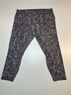 Lululemon Align High-Rise Crop Leggings Hideaway Camo Deep Coal Multi Grey